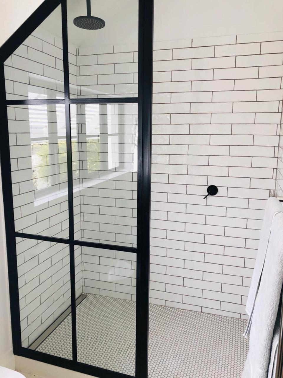 African Flame Apartment Knysna Ngoại thất bức ảnh