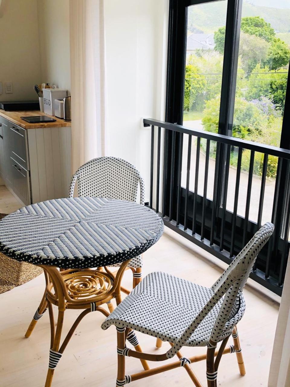 African Flame Apartment Knysna Ngoại thất bức ảnh